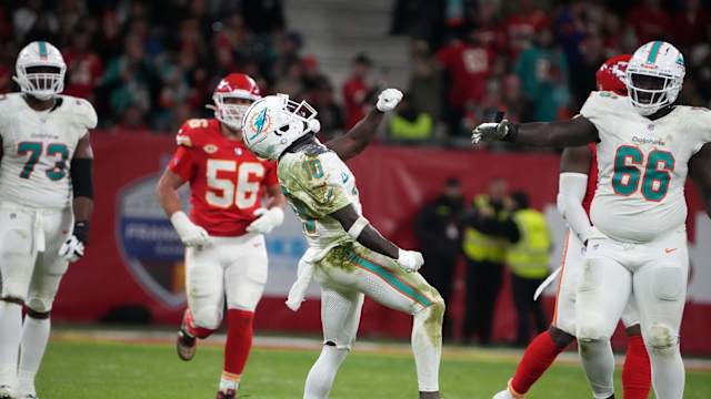 Nov 5, 2023; Frankfurt, Germany; Miami Dolphins wide receiver Tyreek Hill (10) celebrates after a reception against the Kansas City Chiefs during an NFL International Series game at Deutsche Bank Park. Mandatory Credit: Kirby Lee-USA TODAY Sports  